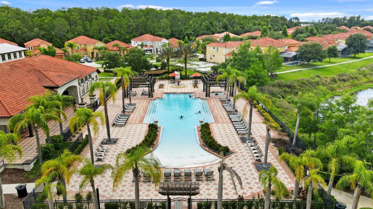 Huge 6Br House - Private Pool Retreat Near Disney キシミー エクステリア 写真