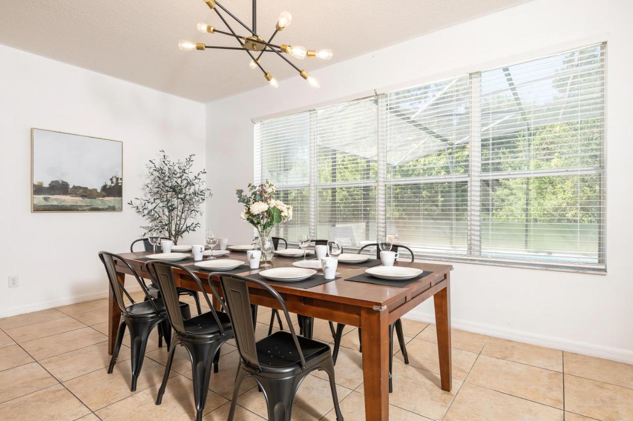 Huge 6Br House - Private Pool Retreat Near Disney キシミー エクステリア 写真
