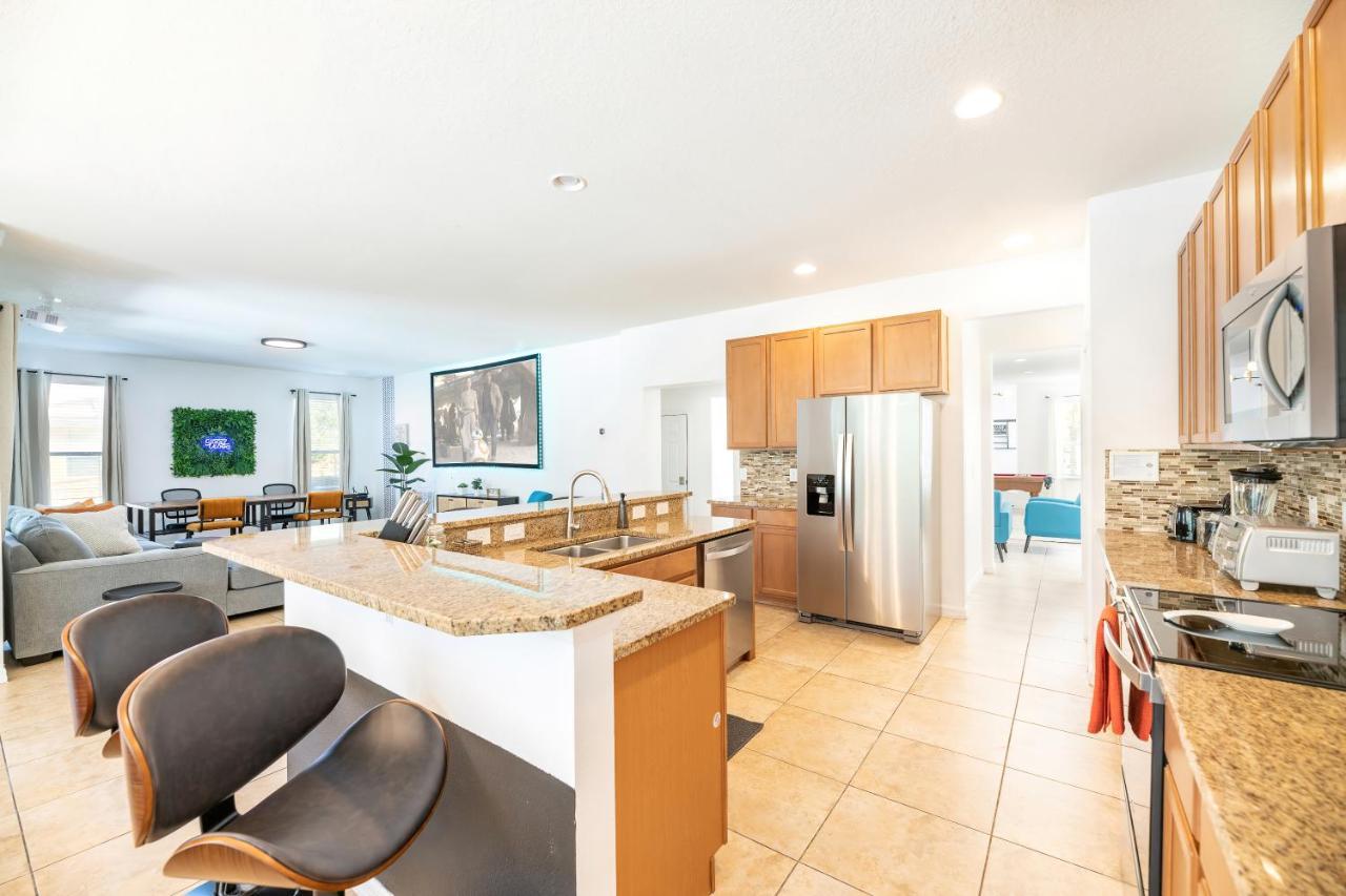 Huge 6Br House - Private Pool Retreat Near Disney キシミー エクステリア 写真