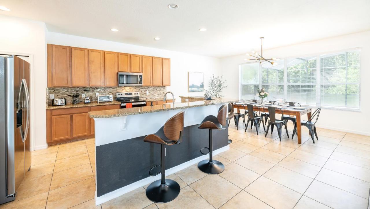 Huge 6Br House - Private Pool Retreat Near Disney キシミー エクステリア 写真