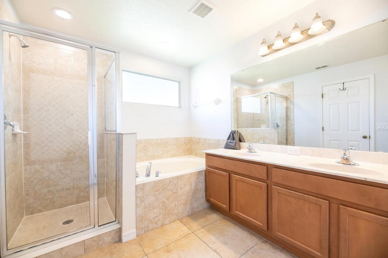 Huge 6Br House - Private Pool Retreat Near Disney キシミー エクステリア 写真